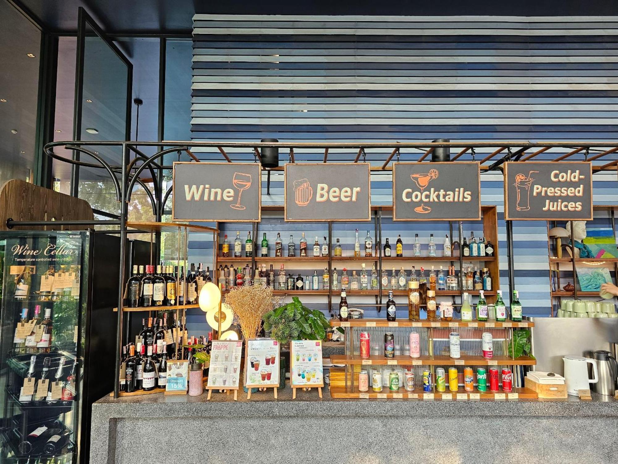Seamira House Huahin - Sha Aparthotel Luaran gambar
